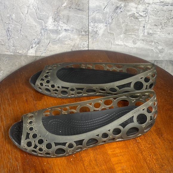 Crocs Women’s Size 7 Adrina Gelly Flats - Picture 1 of 6